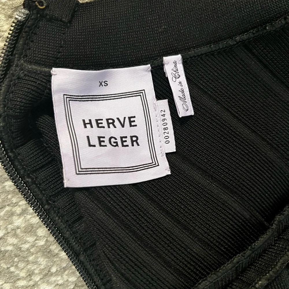 Herve Leger black dress - Picture 3 of 3